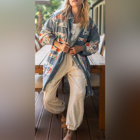 NEW POL Women’s Oversized Floral Patchwork Denim Jacket Shacket Size L - Picture 8 of 9